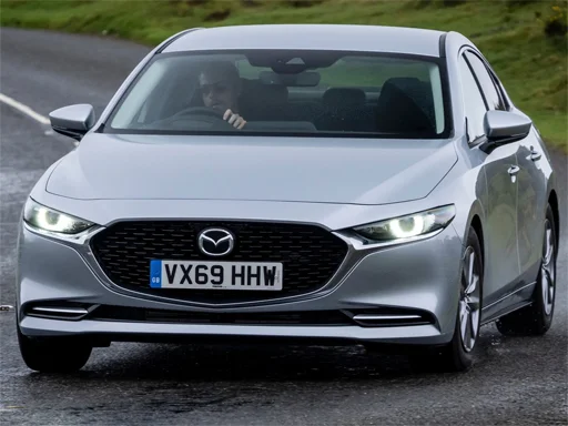 Play Mazda 3 Sedan - Free Online Game