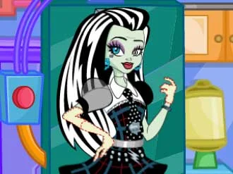 Monster High - Frankie Stein - Play Free Game